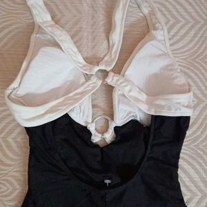 Criss cross swimsuit/bodysuit