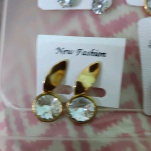 Set Of 4 Traditional Earings