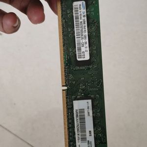 512MB DDR3 RAM