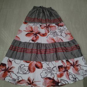 A Beautiful Flower Printed Skirt✨❤️