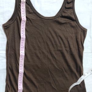 Clovia Round Neck Camisole