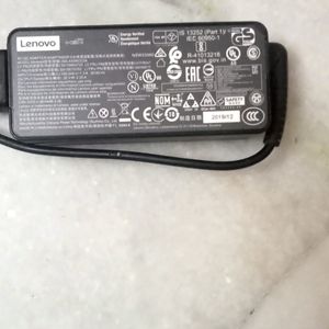 LENOVO NEW AND ORIGINAL 45 WATT LAPTOP CHARGER