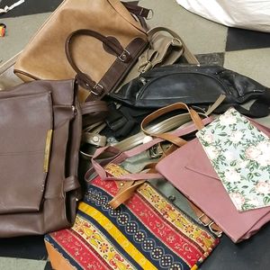 7 Different Types Of Sling Bag And Handbags
