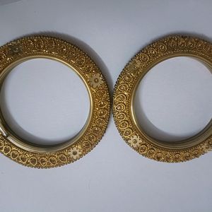 Beautiful Party Wear Golden Kada Pair In 2'6 Size