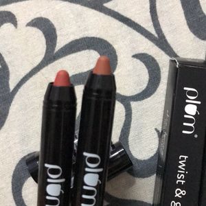 Plum Twist & Go Matte Lipstick Pack 2