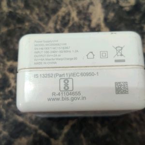 OnePlus Warp 30 Charger