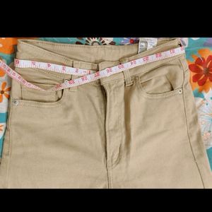 H&M Beige Jeans!