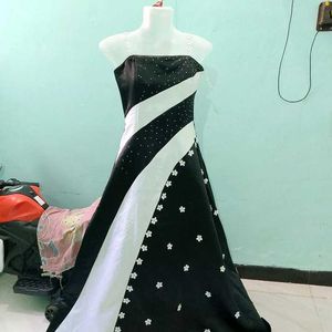 Party Wear Gown Offer