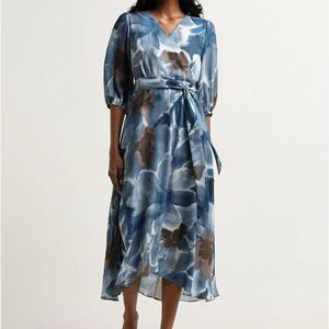 Wardrobe Dusty Blue Foliage Printed A-Line Dress w