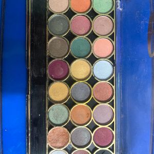 Ranen Eyeshadow Palette