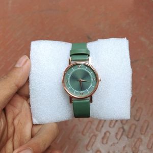 Premium Anolog Watch For Woman