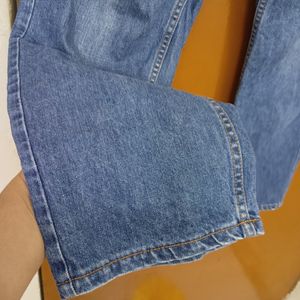 High Waist Straight Fit Jeans