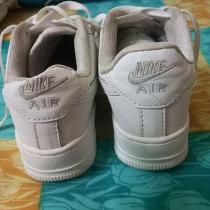 Original Nike Airforce Sneaker For Women.