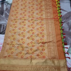 Silk Saree Printed With Red Border