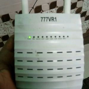 Router 777vr1 In Working Condition With Adopter