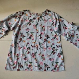 Floral Top In XL Size.