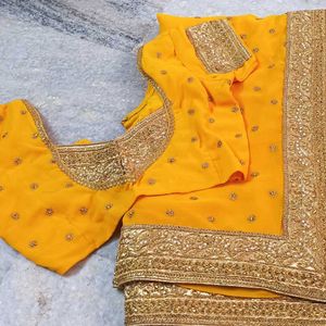 Mustard Yellow Colour Saree With Blouse