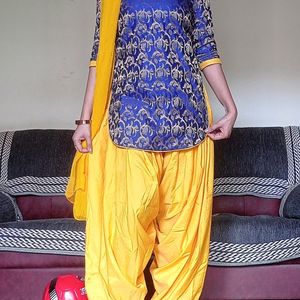 Price Dropped Chanderi Kurti (Pathani Style