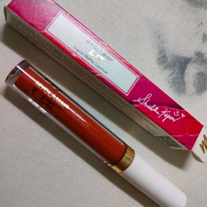 MyGlamm Liquid Lipstick With Mars Eye, Lip Liner