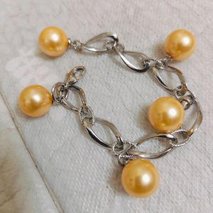 Beautiful Pearl Bracelet (Stainless Steel)