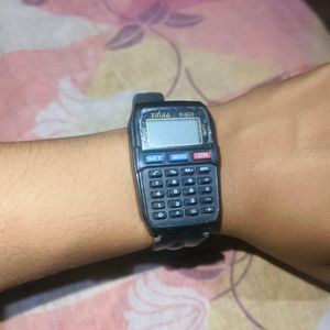 WATCH WITH CALCULATOR