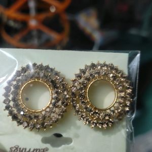 Earrings Round Shape ( Any 2  )