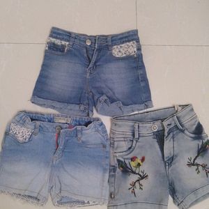 200 Me 3 Denim Shorts