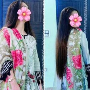 Beautiful Pakistani Stitched Suit 🌸