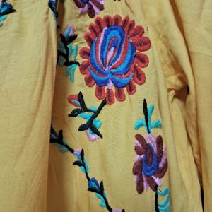 Beautiful Embroider Kurti