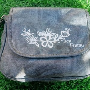 Girlish Slingbag 🎗️