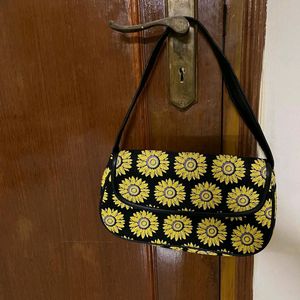 Black Sunflower Printed Bag