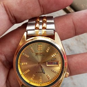 Seiko 5 Automatic Golden colour