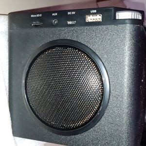 BLUETOOTH SPEAKER RADIO CUM DIGITAL CLOCK