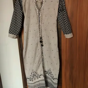 Grey Kurta With Tieups (Women)