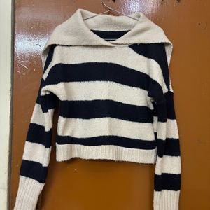 Korean White And Black Pullover