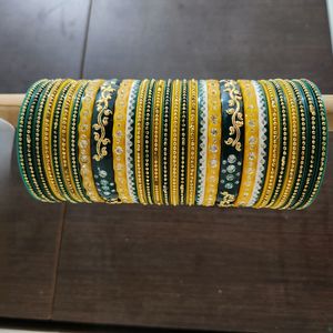 Bangles Set Green Yellow