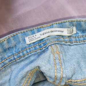 Zara Straight Fit Jeans