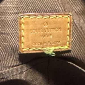 Louis Vuitton Evora Monogram Shoulder Bag