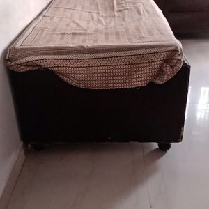 Single Bed for sale