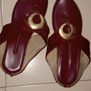 Marron Flat Sandals