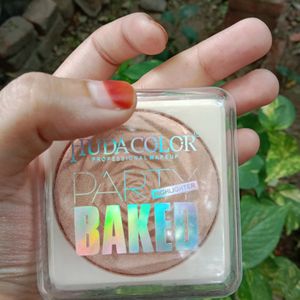 Baked Highlighter