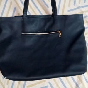 Black Lavie Hand Bag For Office Use