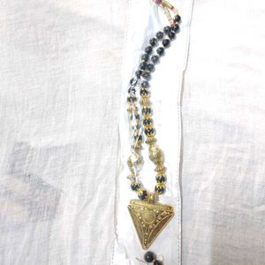 Black And Golden Beaded Necklace With Earings