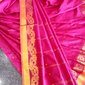 Wonderful And Lovely Pink Saree With Golden Border