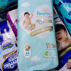 Pampers Teddy Diaper