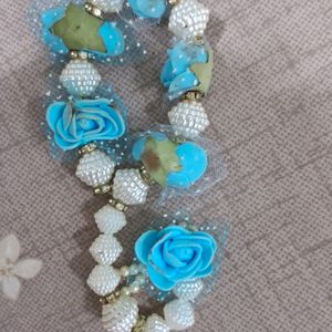 Flower And Beads Bracelet With Ring