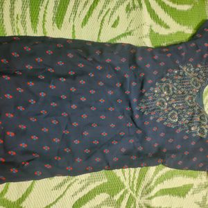 Ladies Kurti And Salwar In Good Condition