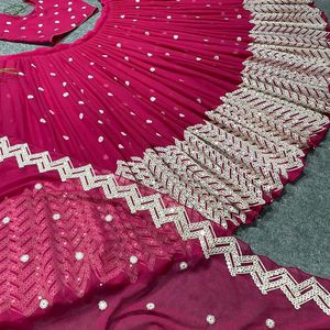 Beautiful Lehenga Choli For Decent Look