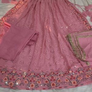 Beautiful Nayra Look Dress Wid Seq And Thread Wo