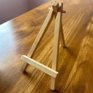 Small Cute Wooden Stand (2stands)